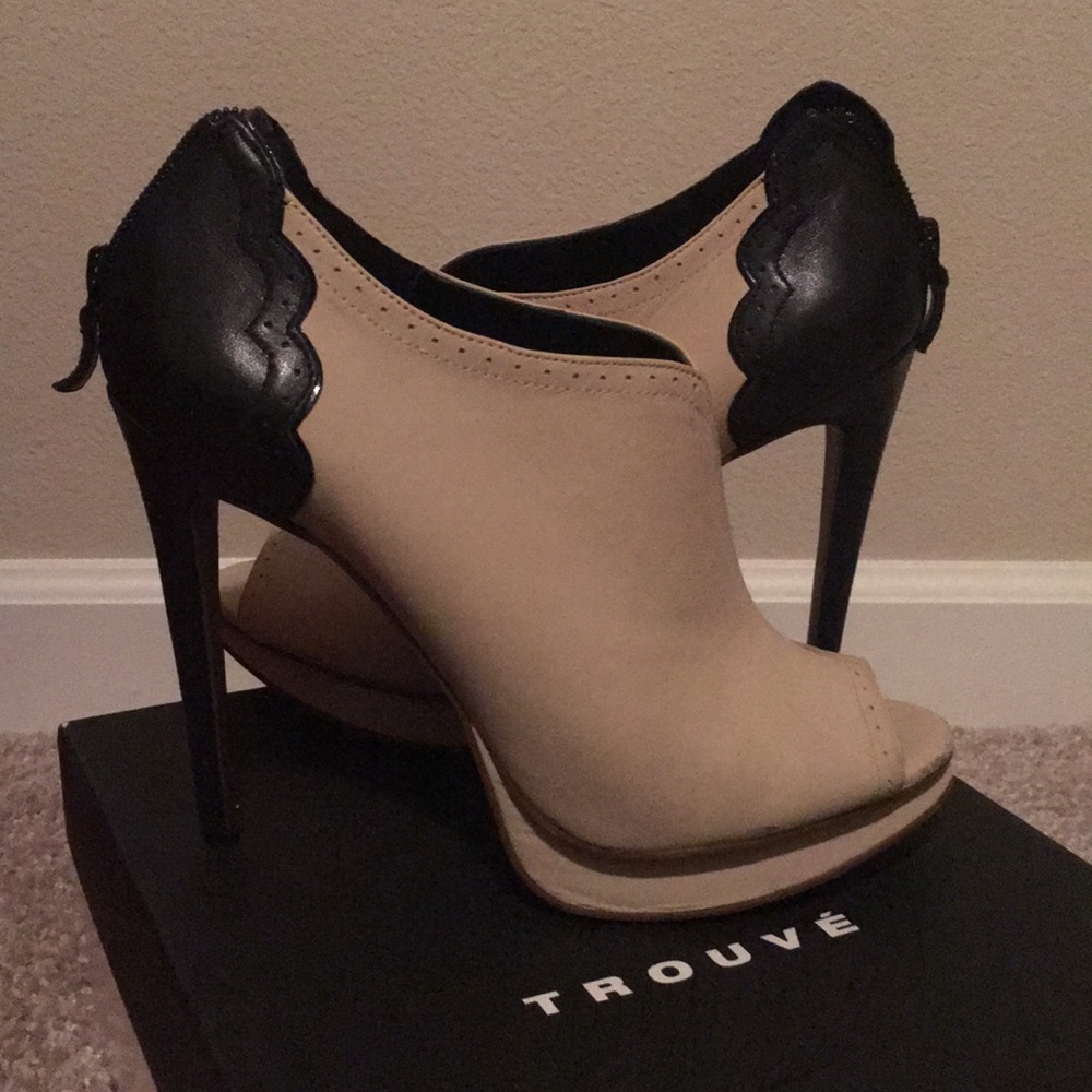 Black and cream Trouve heels